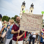 A rendőrség szerint nem bűncselekmény a tatai civilek listázása