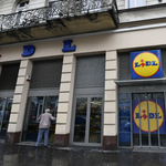 Mától megszüntet két fizetési módot a Lidl