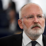 Timmermans: Az EP-választás küzdelem a kontinens lelkéért