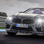 Hivatalos fotókon a 600+ lóerős új BMW M8