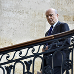 Juppé nem ugrik be Fillon helyére - jöhet Sarkozy?