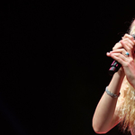 Kitoloncolták Iránból Joss Stone énekesnőt