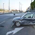 Nem igazán ment a jobb oldali közlekedés a Budapesten karambolozó briteknek