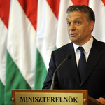 Index: Orbán aláírása tízmilliárdokat vitt el