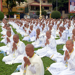 Már a buddhisták is – egy apátot vádolnak Kínában szexuális zaklatással