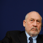 Joseph Stiglitz: A demokratikus politika megmentéséhez jelentős gazdasági reformok kellenek a világban