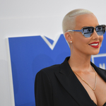 Amber Rose olyan képet posztolt az Instagramra, hogy azonnal törölték