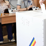 Hiába állt ki Orbán a szélsőjobboldali román jelölt mellett, Magyarországról alig szavazott rá valaki