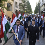 Négyen harcolnak a Jobbik vezetéséért, de egyedül Vona Gáborról döntenek