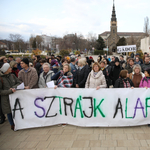 A katolikus püspöki kar elismerte, hogy a tanárok keveset keresnek, és nem becsülik meg őket