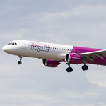 A Wizz Air járatán szülte meg kisbabáját egy nő