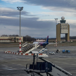 Tűzoltók várták az Air France Budapestre érkező párizsi járatát 