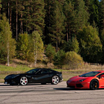 Videó: egymásnak eresztették a Lamborghini és a Ferrari csúcsgépeit