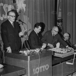 Ilyen még nem volt ezen a héten: kihúzták a lottószámokat
