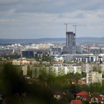 Tényleg belerondít a panorámába a Mol toronyháza?