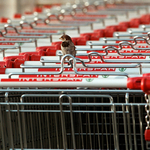 Fokozatosan áll át a vasárnapi nyitva tartásra a Spar