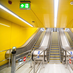 Képeken a felújított Deák Ferenc téri és a Ferenciek terei metróállomások