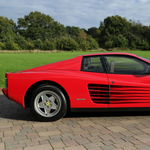 32 éves, mégis bejáratósan új ez az eladó Ferrari Testarossa