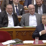 Egy éve mondta el Orbán a legbátrabb válaszát: Boldog karácsonyt