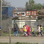 "Megkérdőjelezik, hogy a gyerekemet féltem" - iskolásokon csattan a választási harc Csömörön