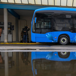 Nagyon szenved a Volánbusz az új Mercedes elektromos buszaival