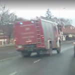 Videó: így csattant hatalmasat Szentendrén a szirénázó tűzoltóautó