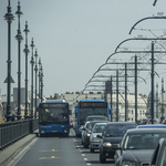 A metrópótlás miatt is égetően szüksége van újabb buszsofőrökre a BKV-nak