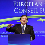 Barroso: "rendszerjellegűvé" vált a válság