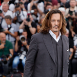 Elárverezik Johnny Depp festményeit