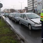 Hatan csúsztak egymásba Nyíregyházán - fotók