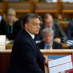 Orbán kétharmadossá tenné a nyugdíjtörvényeket