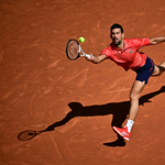 Legek a salakon: a Roland Garros legendáit Djokovic világrekorddal írhatja tovább