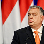 Orbán évértékelője: "Ha fegyver van a közelben, jobb, ha a mi kezünkben van"