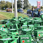 Látta valaki Lázár Jánost? Ugye nem Szombathelynél?