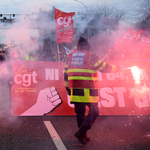 Elbukott a francia kormány elleni bizalmatlansági indítvány