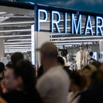 Bruttó 2160 forintos órabért ígér a karácsonyi időszak előtt a Primark