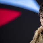 Ezra Miller bocsánatot kért a korábbi viselkedéséért