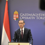 KSH: 4,7 százalékkal esett vissza a magyar gazdaság a harmadik negyedévben