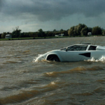 Eladó a világ legkülönlegesebb Lamborghinije: a kétéltű Countach