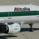 A karneválozni készülőkkel is jól kiszúr a sztrájkoló Alitalia