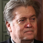 Bannon visszakozott és sűrűn kéri az elnézést Trumpéktól