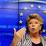 Viviane Reding: Felszólítom a Néppártot, hogy rakja ki Orbánt és a Fideszt