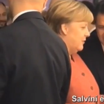 Merkel és Conte kibeszélték Salvinit, egy tévéstáb meg felvette
