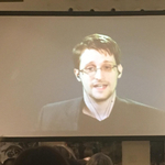 Edward Snowden állítja: ön után is kémkedik a Facebook és az Instagram