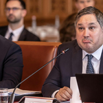Magyar és Karácsony kánonban teszik helyre Nagy Mártont, aki továbbra is állítja, az iparűzési adó módosítása nem érinti a kaszinókat