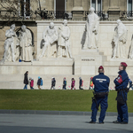 Fotók: Budapestre is elért a migrációs válsághelyzet