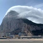 Látványos videón a Gibraltár szikláján átguruló Levanter felhő