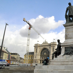 Visszakerült régi helyére a Keletinél lévő szobor - fotó