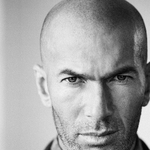 Fotók: Zinedine Zidane új vizekre evez