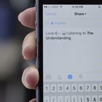 Újít a Facebook: kihallgatja, hogy mit csinálunk, ha engedjük